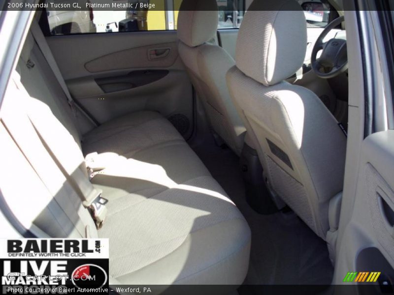 Platinum Metallic / Beige 2006 Hyundai Tucson GL