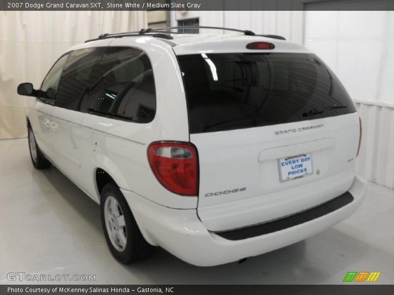 Stone White / Medium Slate Gray 2007 Dodge Grand Caravan SXT