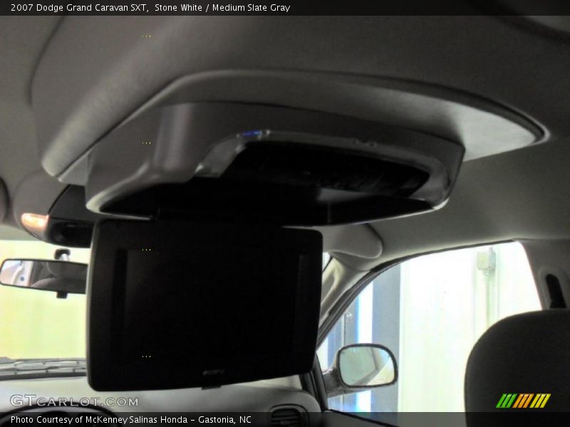 Stone White / Medium Slate Gray 2007 Dodge Grand Caravan SXT