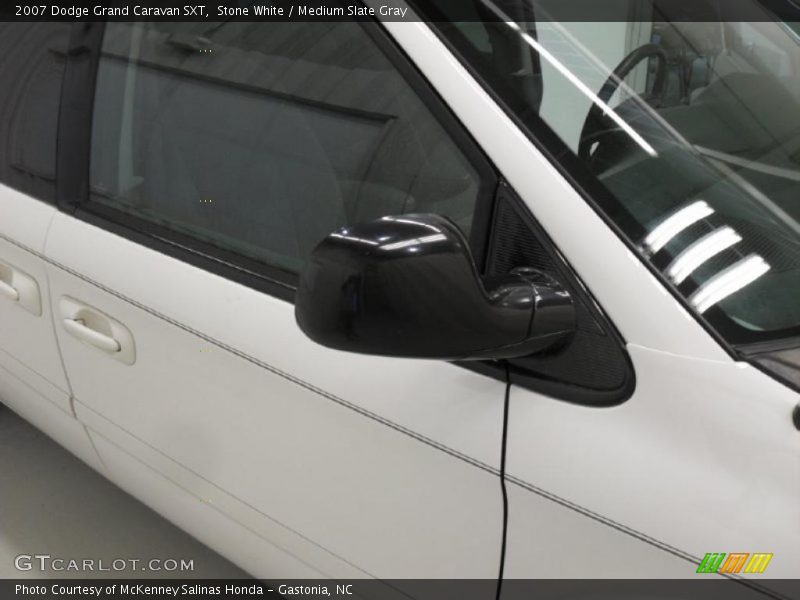 Stone White / Medium Slate Gray 2007 Dodge Grand Caravan SXT