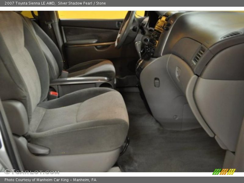 Silver Shadow Pearl / Stone 2007 Toyota Sienna LE AWD