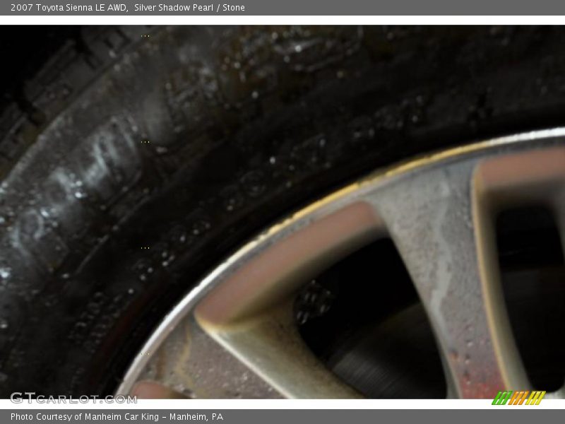Silver Shadow Pearl / Stone 2007 Toyota Sienna LE AWD