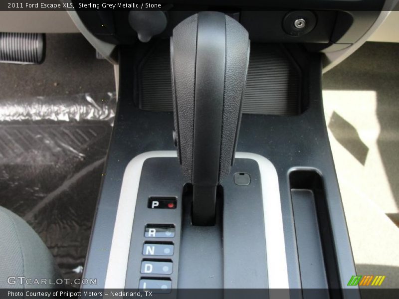  2011 Escape XLS 6 Speed Automatic Shifter