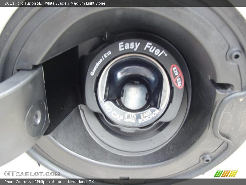 White Suede / Medium Light Stone 2011 Ford Fusion SE