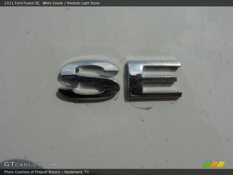 White Suede / Medium Light Stone 2011 Ford Fusion SE