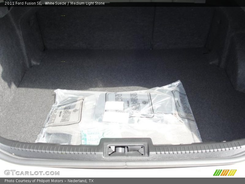 White Suede / Medium Light Stone 2011 Ford Fusion SE