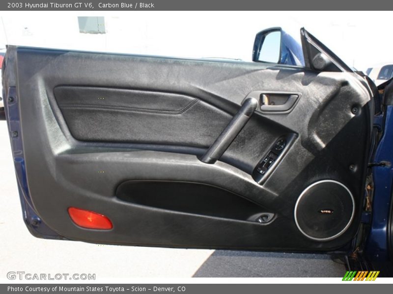 Door Panel of 2003 Tiburon GT V6