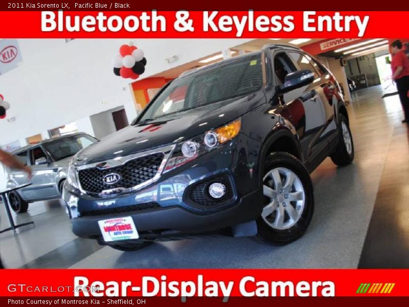 Pacific Blue / Black 2011 Kia Sorento LX