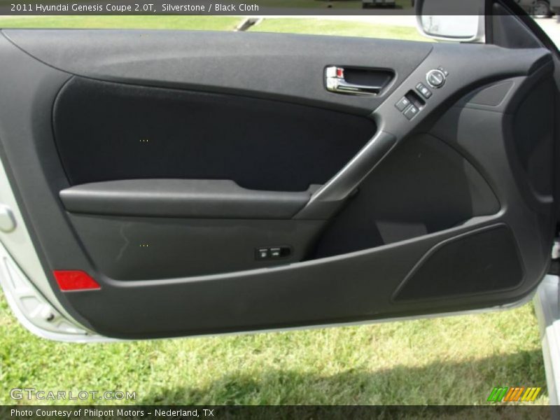 Door Panel of 2011 Genesis Coupe 2.0T