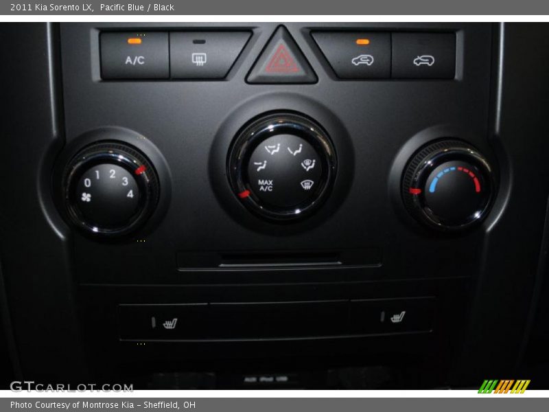 Pacific Blue / Black 2011 Kia Sorento LX