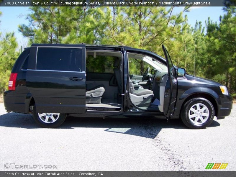 Brilliant Black Crystal Pearlcoat / Medium Slate Gray/Light Shale 2008 Chrysler Town & Country Touring Signature Series