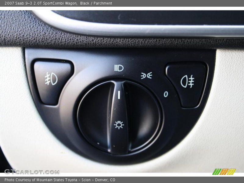 Controls of 2007 9-3 2.0T SportCombi Wagon