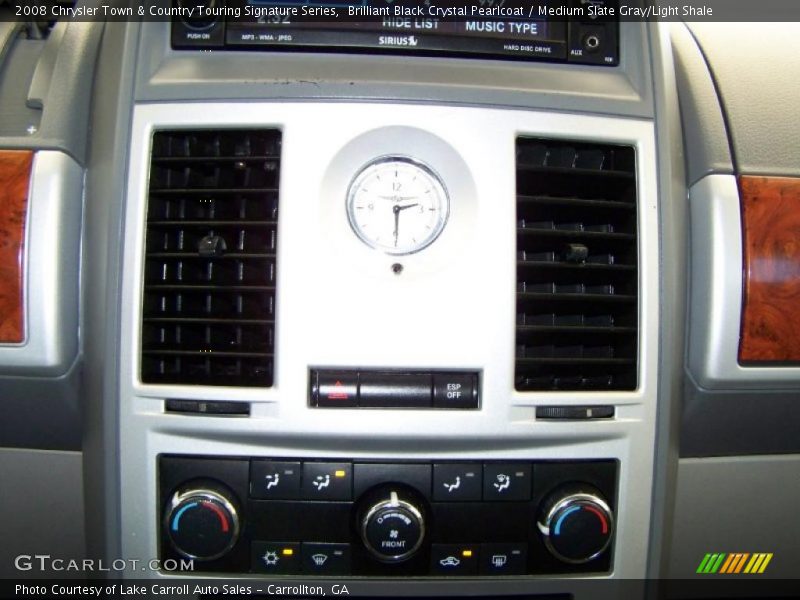 Brilliant Black Crystal Pearlcoat / Medium Slate Gray/Light Shale 2008 Chrysler Town & Country Touring Signature Series