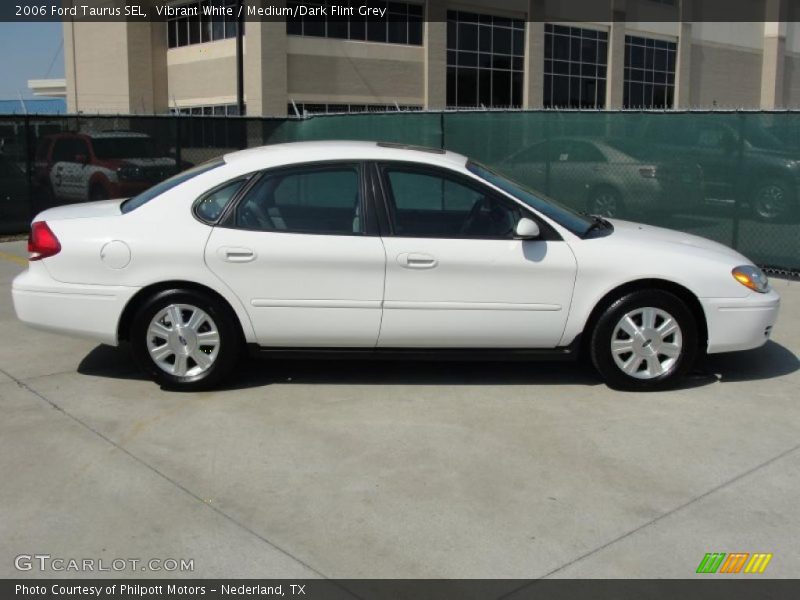 Vibrant White / Medium/Dark Flint Grey 2006 Ford Taurus SEL