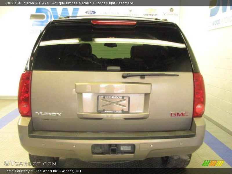 Antique Bronze Metallic / Cocoa/Light Cashmere 2007 GMC Yukon SLT 4x4
