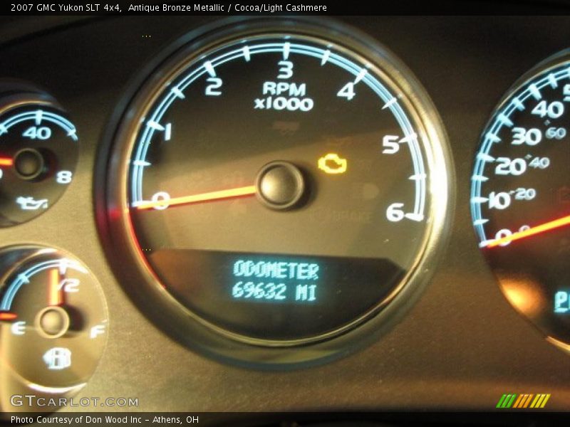 Antique Bronze Metallic / Cocoa/Light Cashmere 2007 GMC Yukon SLT 4x4