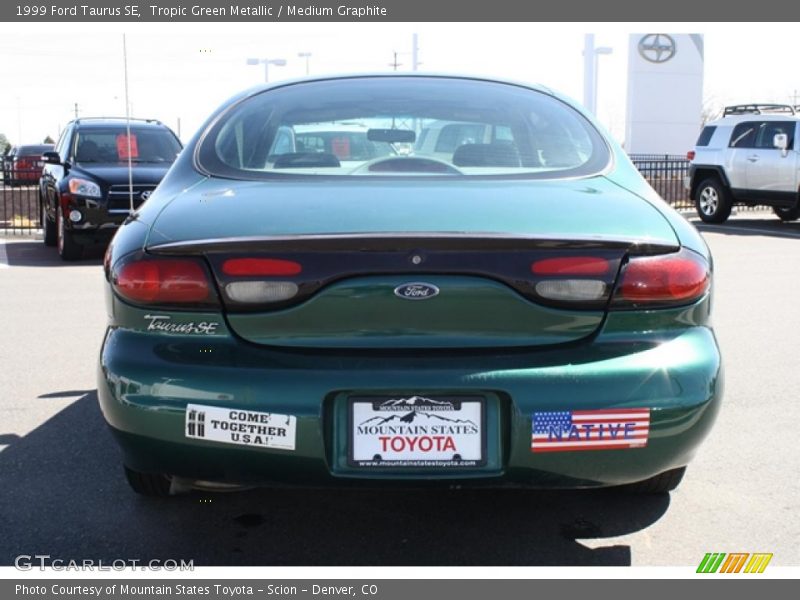 Tropic Green Metallic / Medium Graphite 1999 Ford Taurus SE
