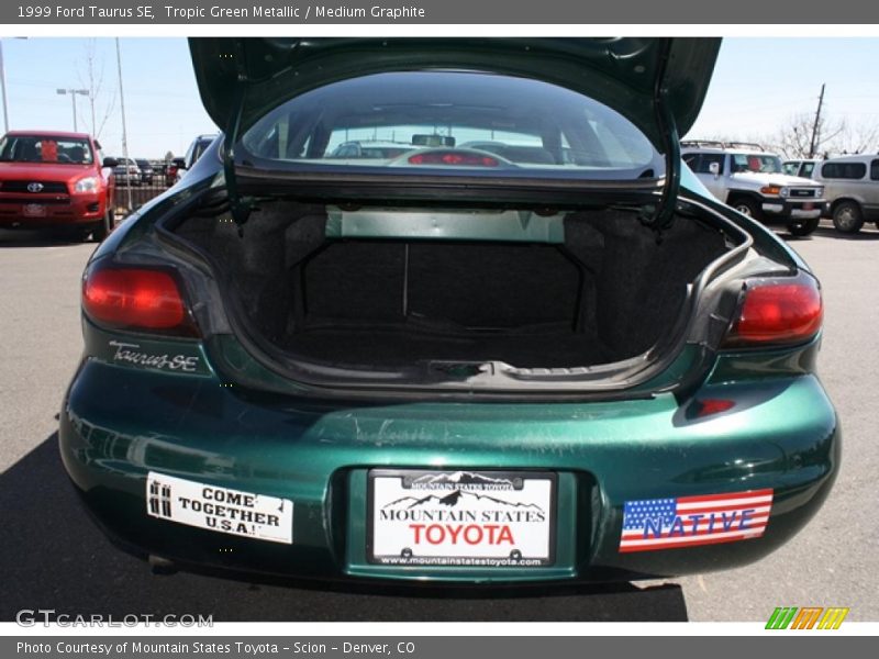 Tropic Green Metallic / Medium Graphite 1999 Ford Taurus SE