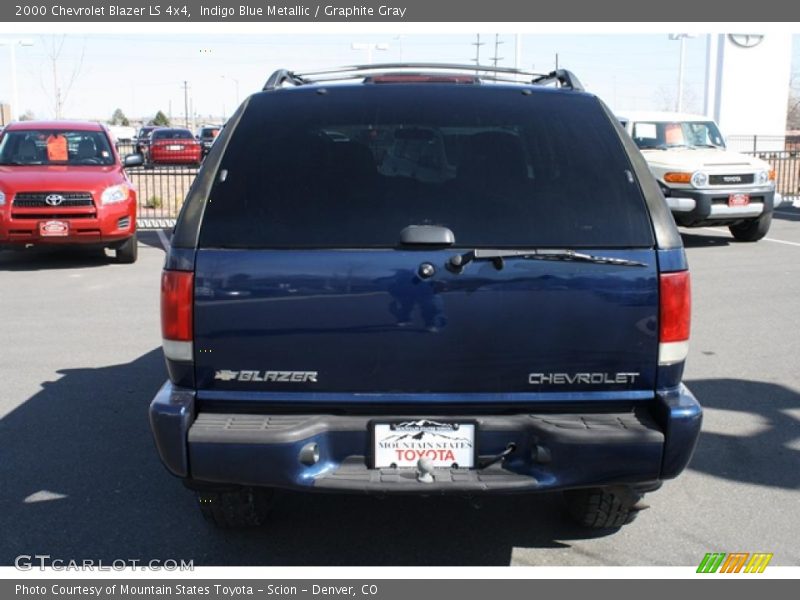 Indigo Blue Metallic / Graphite Gray 2000 Chevrolet Blazer LS 4x4