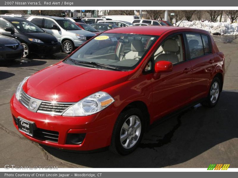 Red Alert / Beige 2007 Nissan Versa S