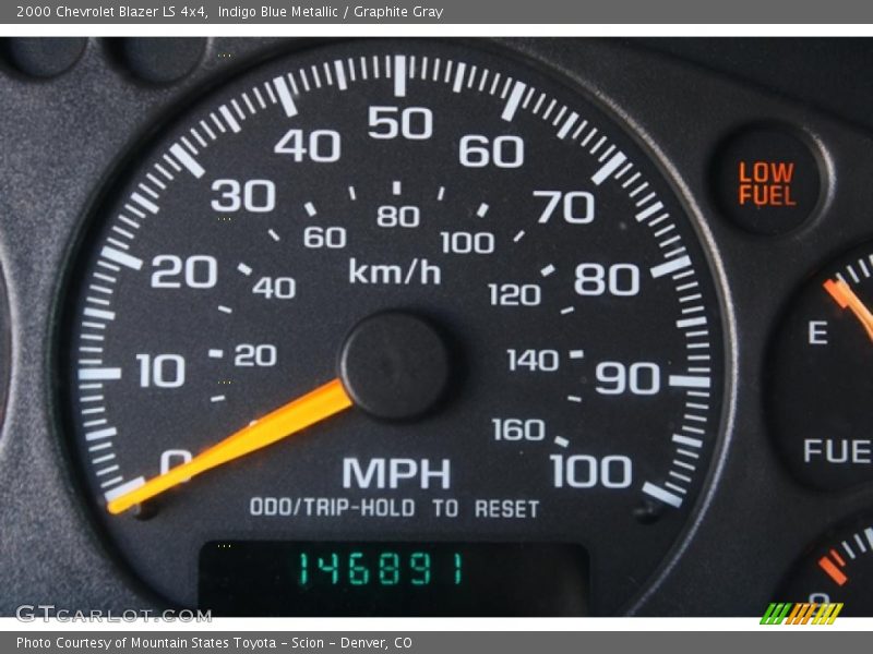 Indigo Blue Metallic / Graphite Gray 2000 Chevrolet Blazer LS 4x4