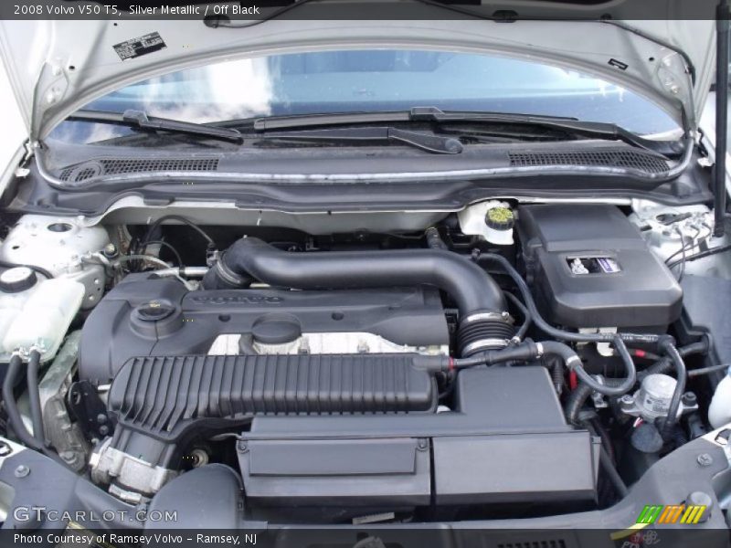  2008 V50 T5 Engine - 2.5 Liter Turbocharged DOHC 20-Valve VVT 5 Cylinder