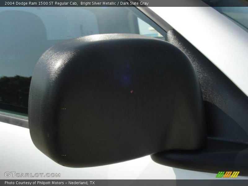 Bright Silver Metallic / Dark Slate Gray 2004 Dodge Ram 1500 ST Regular Cab
