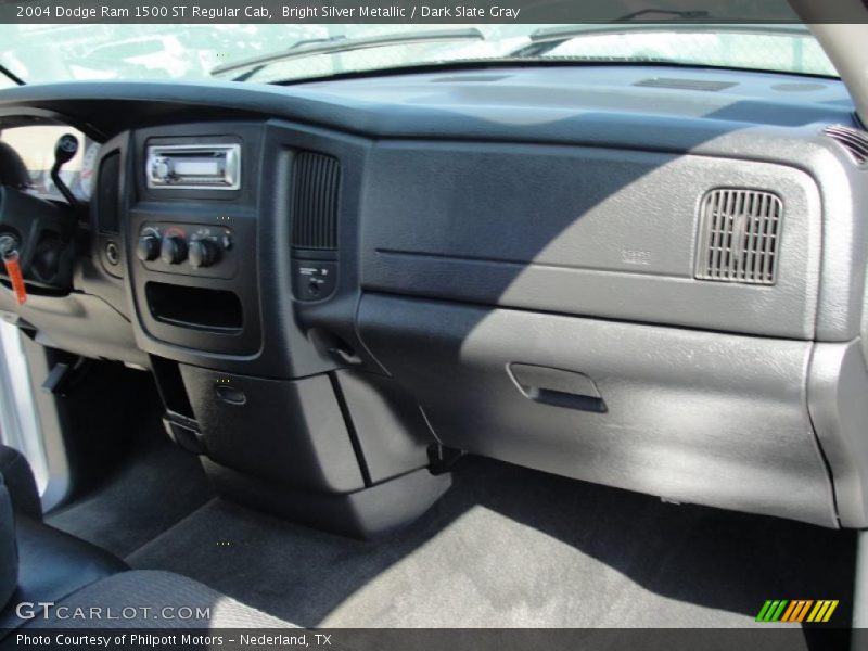 Bright Silver Metallic / Dark Slate Gray 2004 Dodge Ram 1500 ST Regular Cab