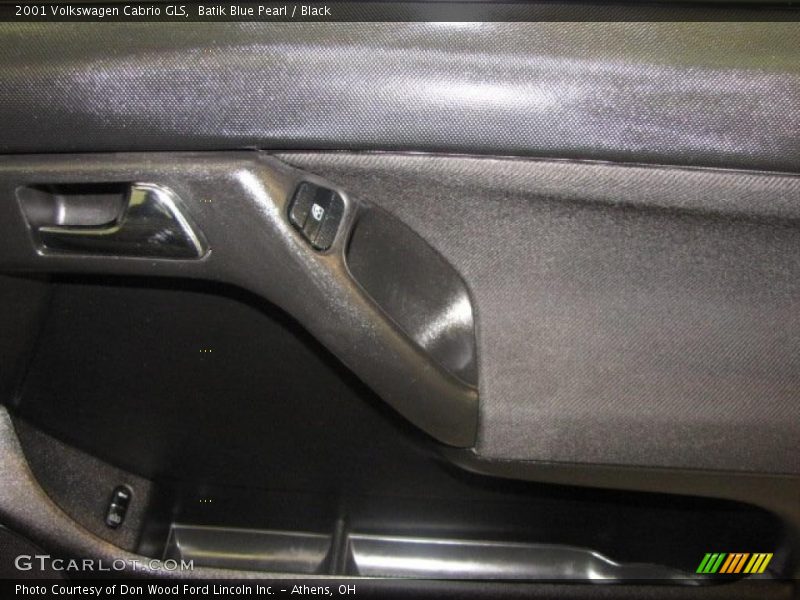 Batik Blue Pearl / Black 2001 Volkswagen Cabrio GLS