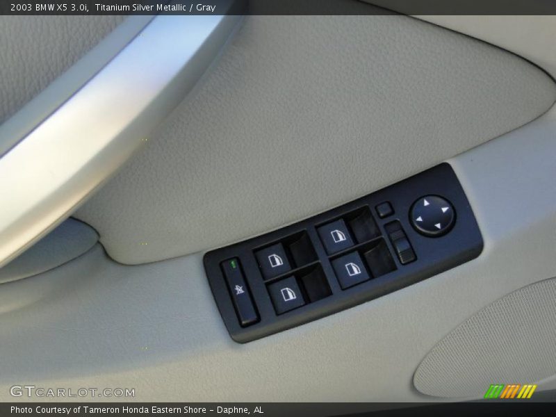 Titanium Silver Metallic / Gray 2003 BMW X5 3.0i