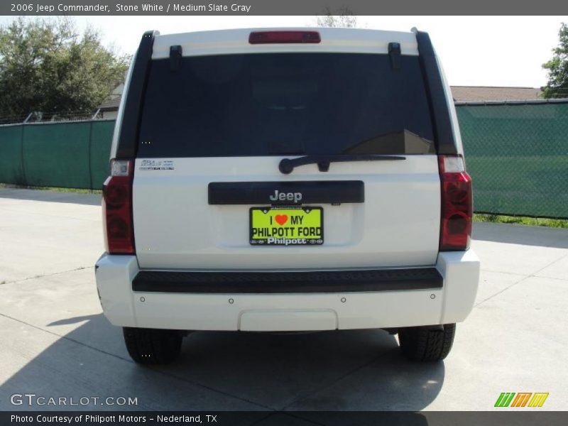 Stone White / Medium Slate Gray 2006 Jeep Commander