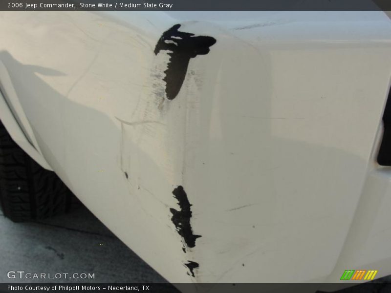 Stone White / Medium Slate Gray 2006 Jeep Commander