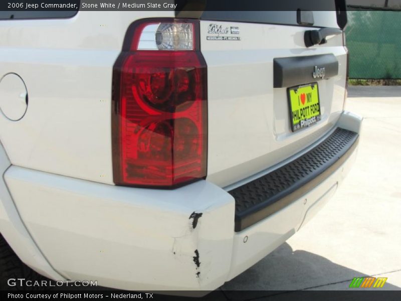 Stone White / Medium Slate Gray 2006 Jeep Commander