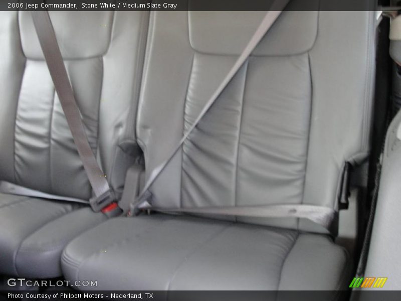 Stone White / Medium Slate Gray 2006 Jeep Commander