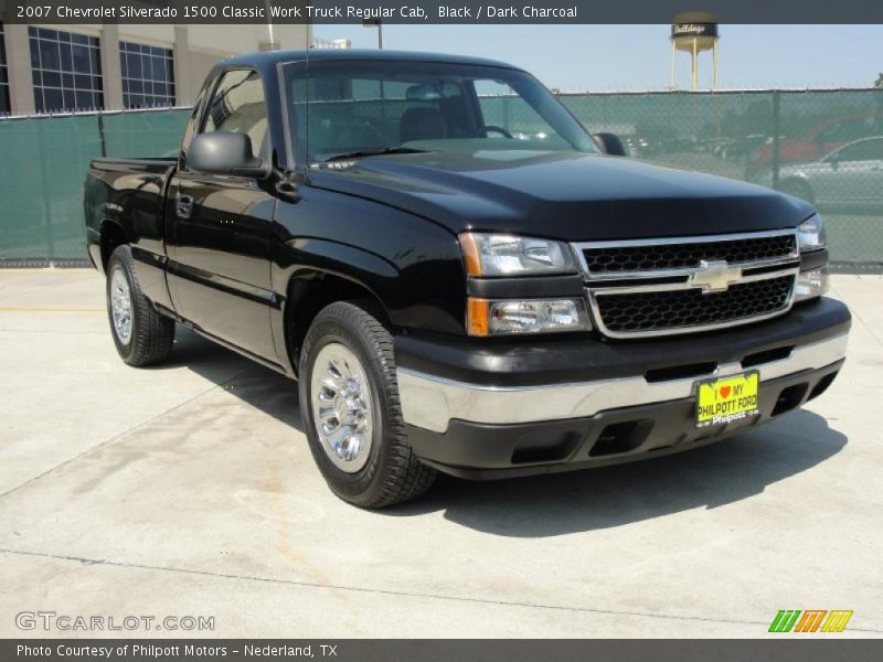 Black / Dark Charcoal 2007 Chevrolet Silverado 1500 Classic Work Truck Regular Cab