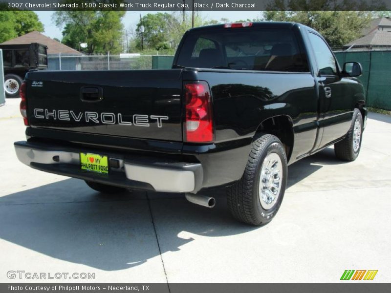 Black / Dark Charcoal 2007 Chevrolet Silverado 1500 Classic Work Truck Regular Cab