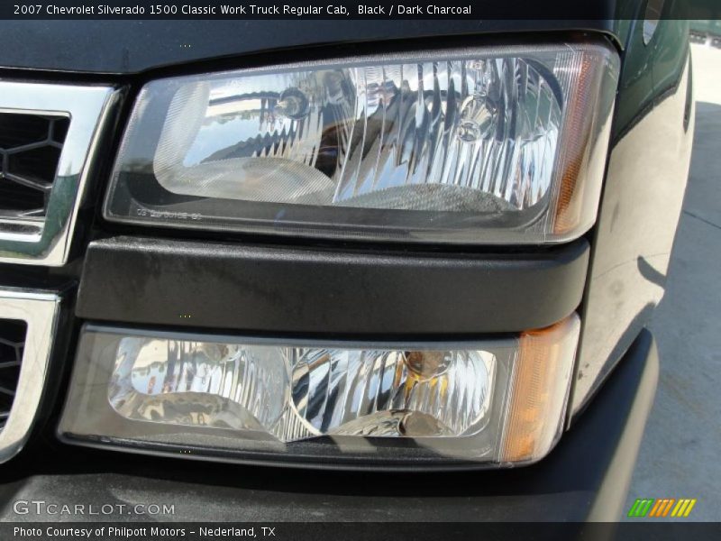 Black / Dark Charcoal 2007 Chevrolet Silverado 1500 Classic Work Truck Regular Cab