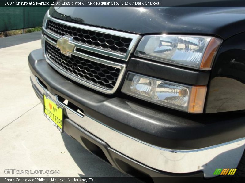 Black / Dark Charcoal 2007 Chevrolet Silverado 1500 Classic Work Truck Regular Cab