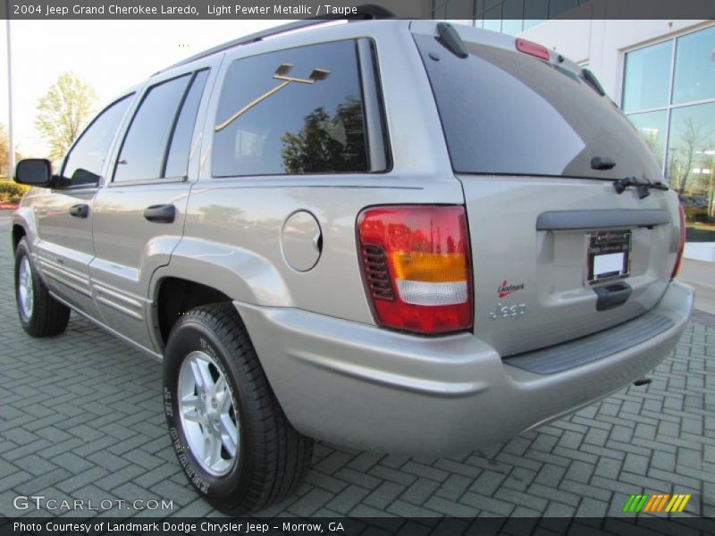Light Pewter Metallic / Taupe 2004 Jeep Grand Cherokee Laredo