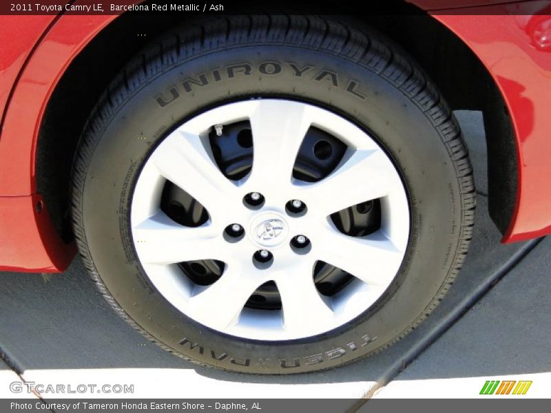 Barcelona Red Metallic / Ash 2011 Toyota Camry LE