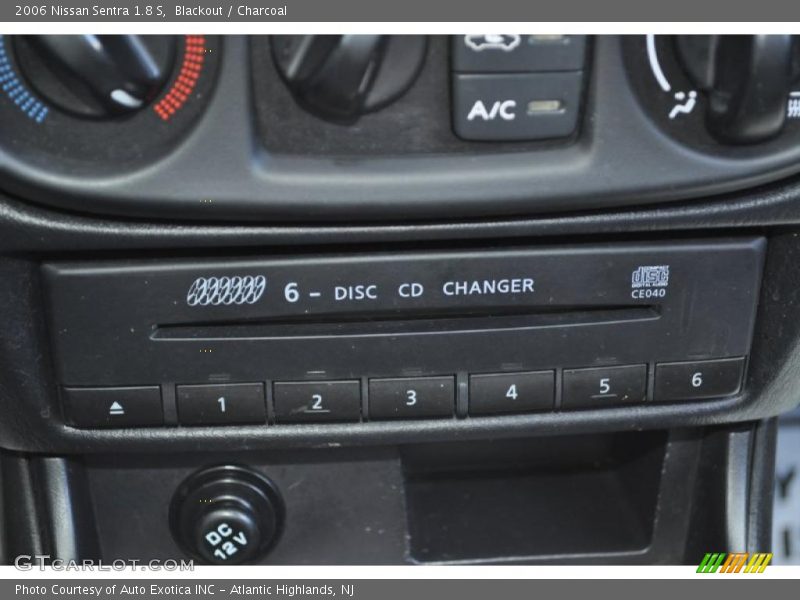 Blackout / Charcoal 2006 Nissan Sentra 1.8 S