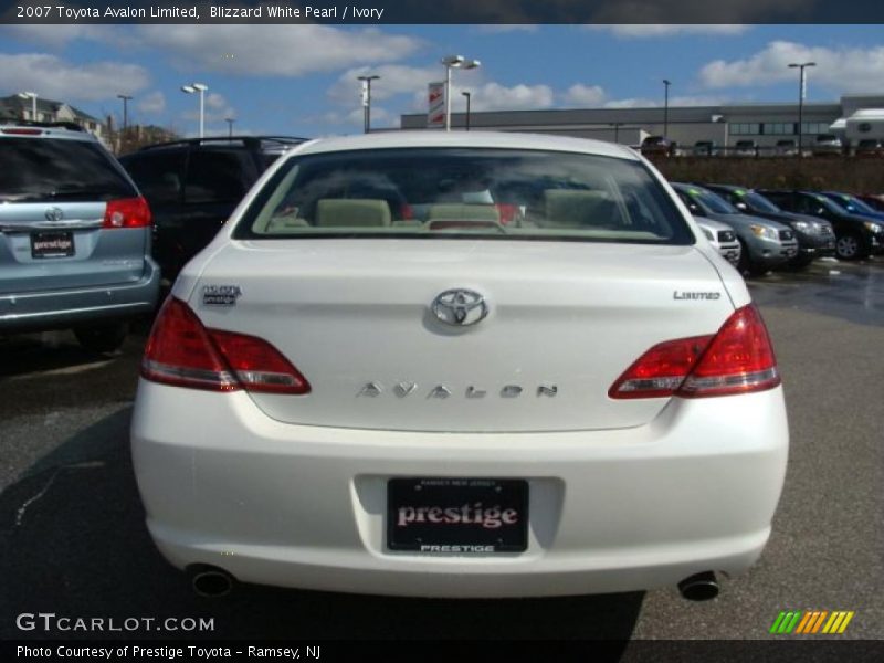 Blizzard White Pearl / Ivory 2007 Toyota Avalon Limited
