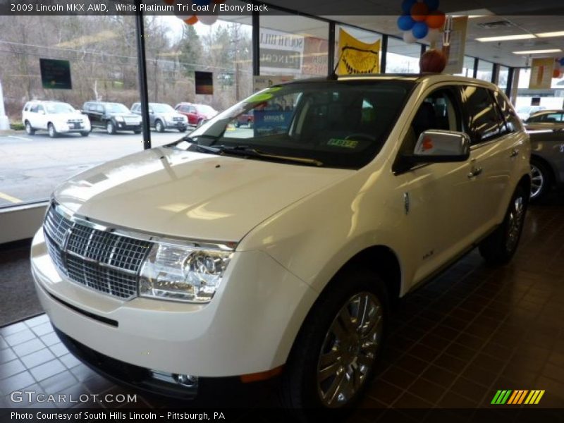 White Platinum Tri Coat / Ebony Black 2009 Lincoln MKX AWD