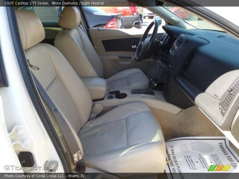 White Diamond / Light Neutral 2005 Cadillac CTS Sedan