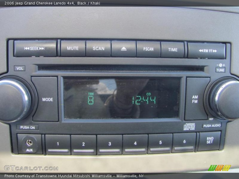 Black / Khaki 2006 Jeep Grand Cherokee Laredo 4x4