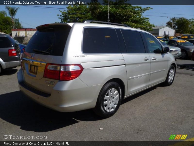 Silver Pearl Metallic / Black 2005 Honda Odyssey Touring