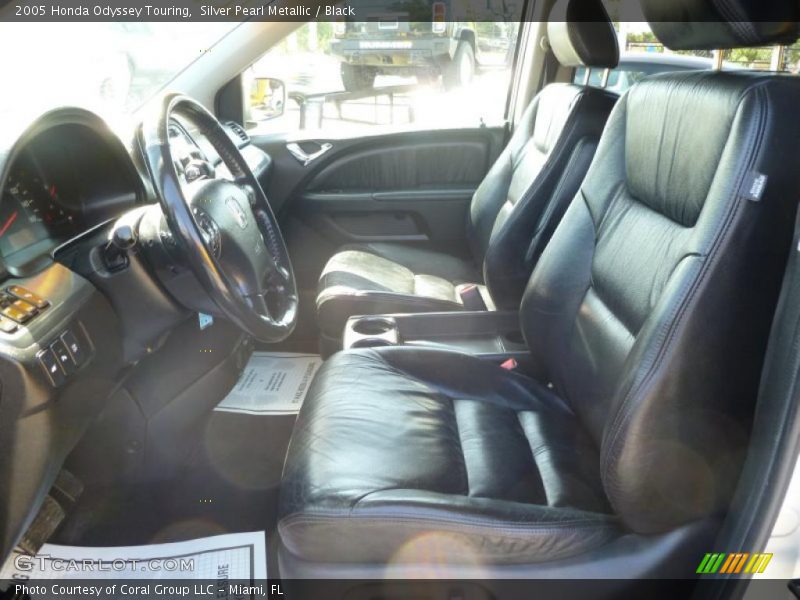 Silver Pearl Metallic / Black 2005 Honda Odyssey Touring