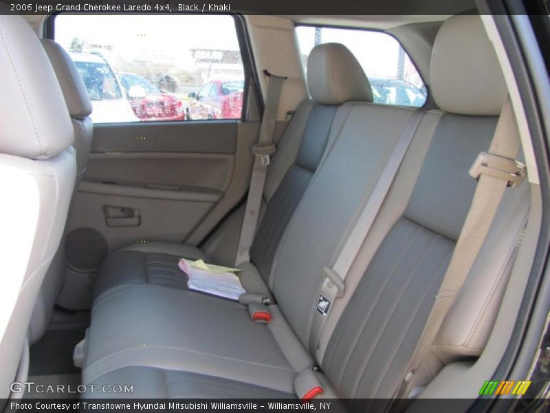 Black / Khaki 2006 Jeep Grand Cherokee Laredo 4x4