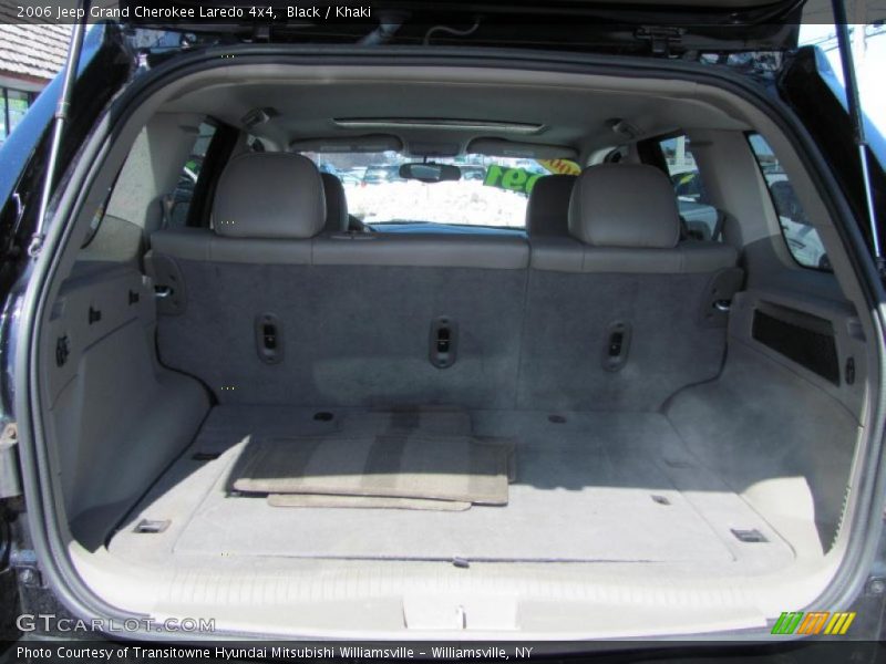 Black / Khaki 2006 Jeep Grand Cherokee Laredo 4x4