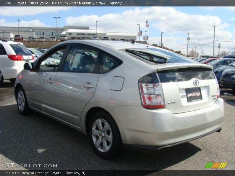 Millenium Silver Metallic / Gray/Burgundy 2005 Toyota Prius Hybrid